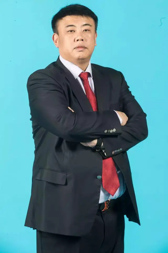 刻苦训练篮球时如何避免受伤的建议_2